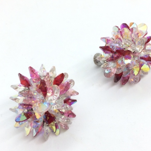 VINTAGE VENDOME SILVER TONE RED CLEAR AB CRYSTAL STARBUST CLIPON EARRINGS - Picture 4 of 14